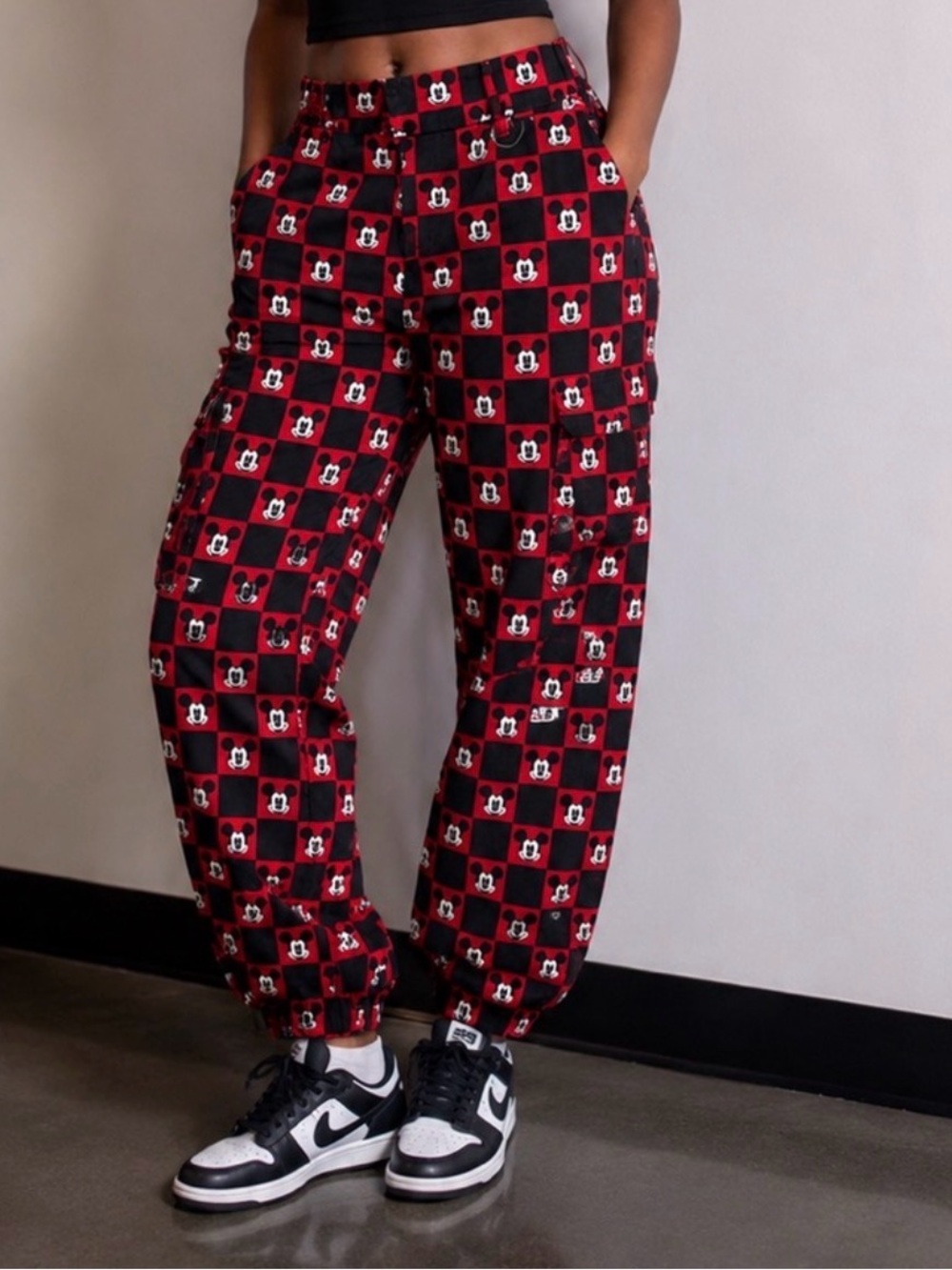 UEC Disney Red White & Black Mickey Mouse Checker Cargo Jogger COTTON Pants SZ S